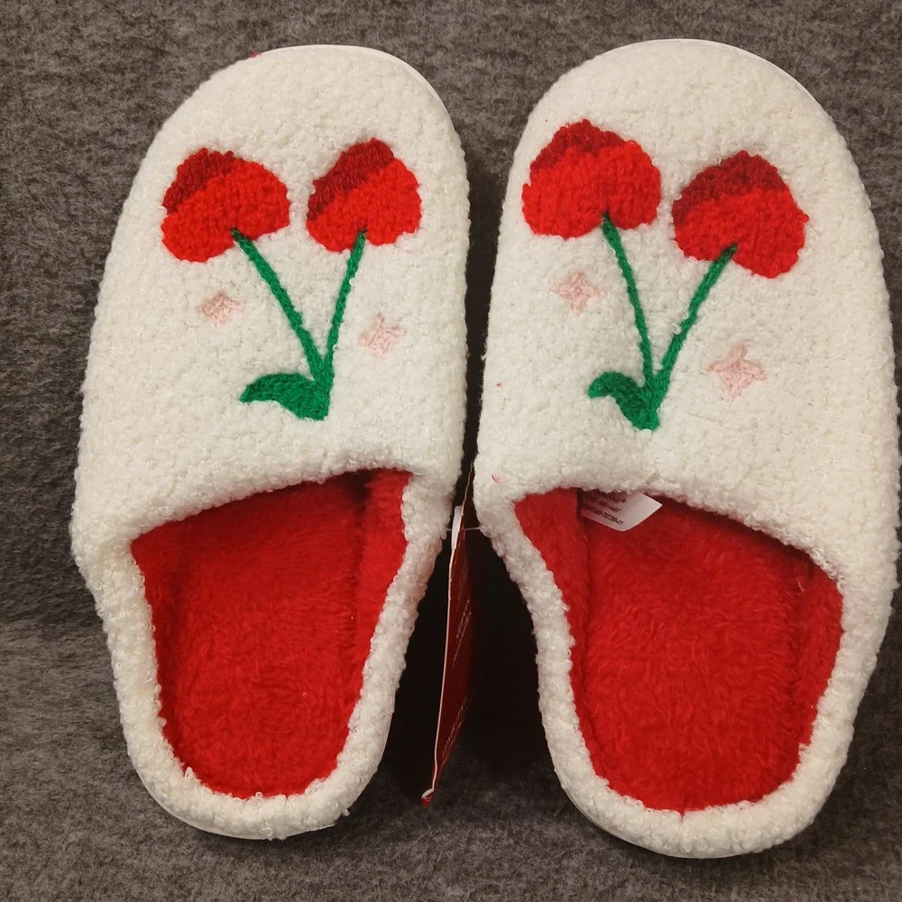 Ashland Slippers Kids Size 3 White Red Cherry Valentine's Day Sherpa House Shoes